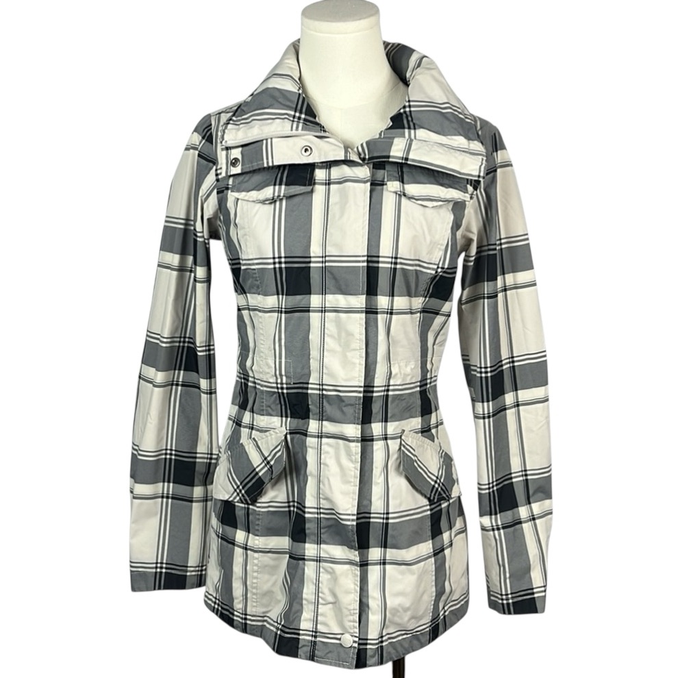 The North Face Plaid Hooded Jacket.
